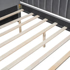 Daybed in velluto con letto estraibile e doghe in legno