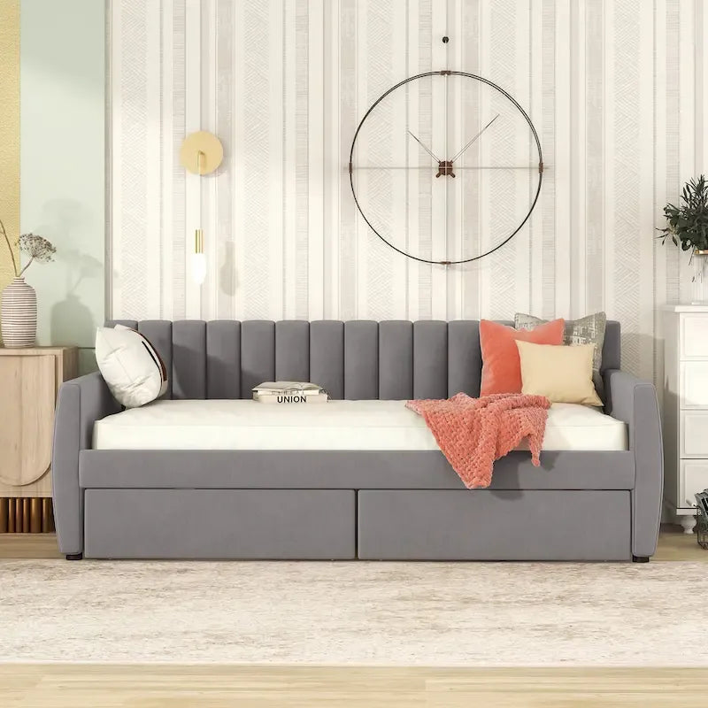 Daybed in velluto con letto estraibile e doghe in legno